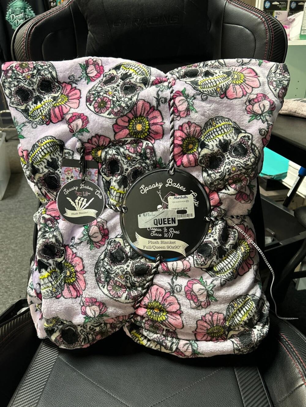 NWT Spooky Babes Club Plush full/queen blanket - 90x90
